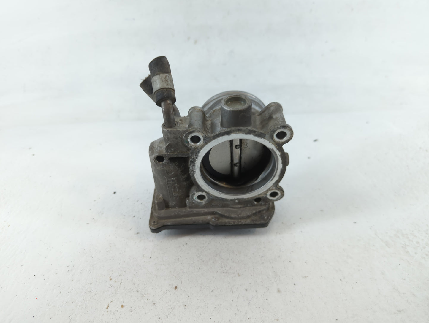 2014-2018 Kia Forte Throttle Body P/N:35100-2E000 Fits Fits 2011 2012 2013 2014 2015 2016 2017 2018 2019 2020 2021 OEM Used 