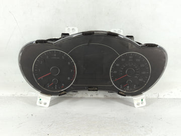 2017-2018 Kia Forte Instrument Cluster Speedometer Gauges P/N:94013-B0300 Fits Fits 2017 2018 OEM Used Auto Parts - Oemuseda