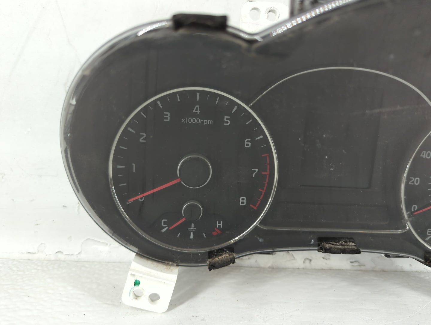 2017-2018 Kia Forte Instrument Cluster Speedometer Gauges P/N:94013-B0300 Fits Fits 2017 2018 OEM Used Auto Parts - Oemuseda