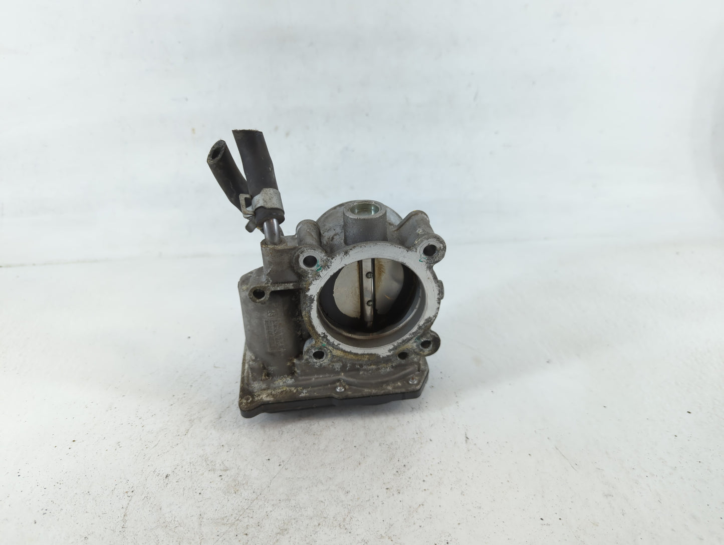 2014-2018 Kia Forte Throttle Body P/N:35100-2E000 Fits Fits 2011 2012 2013 2014 2015 2016 2017 2018 2019 2020 2021 OEM Used 