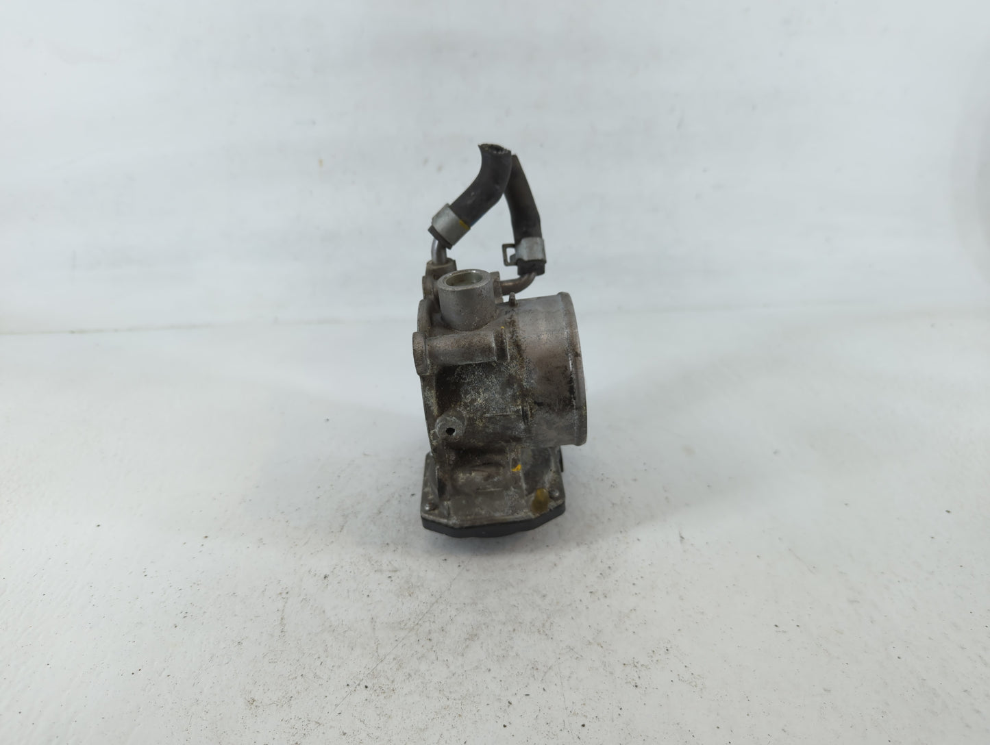 2014-2018 Kia Forte Throttle Body P/N:35100-2E000 Fits Fits 2011 2012 2013 2014 2015 2016 2017 2018 2019 2020 2021 OEM Used 