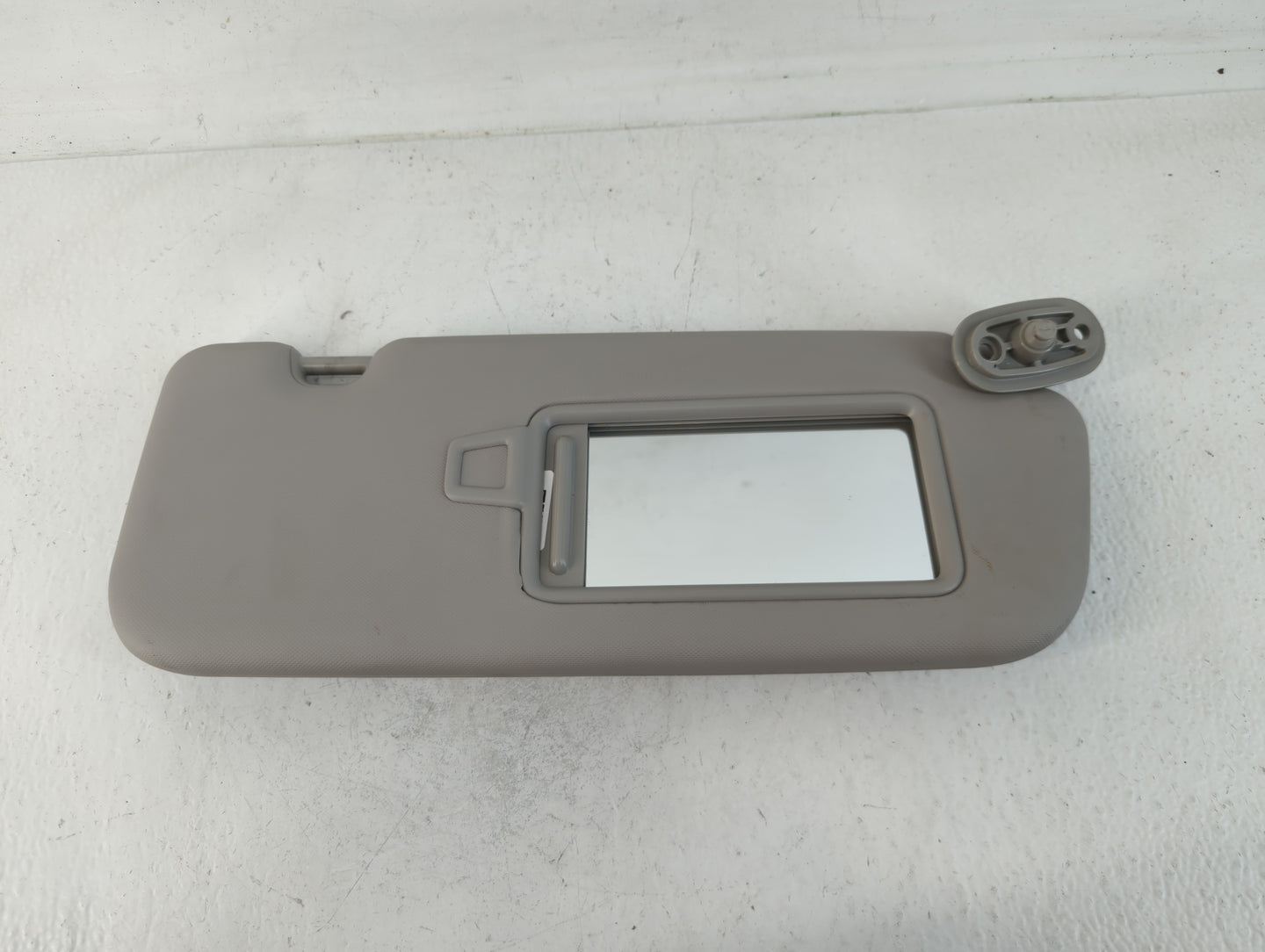 2017-2018 Kia Forte Sun Visor Shade Replacement Passenger Right Mirror Fits Fits 2017 2018 OEM Used Auto Parts - Oemusedauto