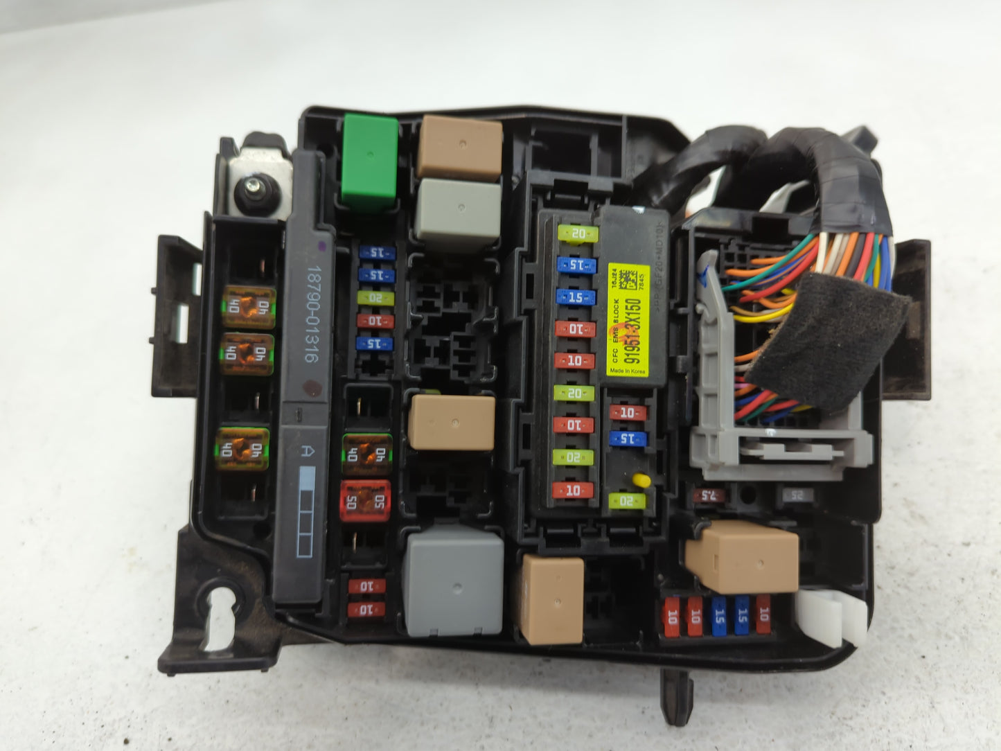 2017-2018 Kia Forte Fusebox Fuse Box Panel Relay Module P/N:91218-B0350 Fits Fits 2017 2018 OEM Used Auto Parts - Oemusedaut
