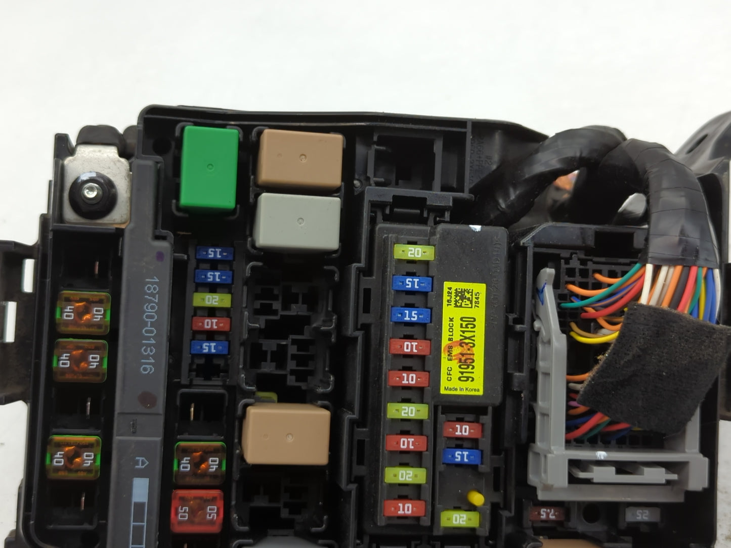 2017-2018 Kia Forte Fusebox Fuse Box Panel Relay Module P/N:91218-B0350 Fits Fits 2017 2018 OEM Used Auto Parts - Oemusedaut