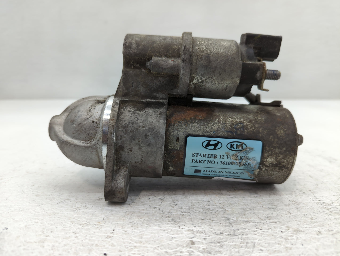 2017-2022 Kia Forte Car Starter Motor Solenoid OEM P/N:8000864 36100-2E561 Fits Fits 2017 2018 2019 2020 2021 2022 OEM Used 