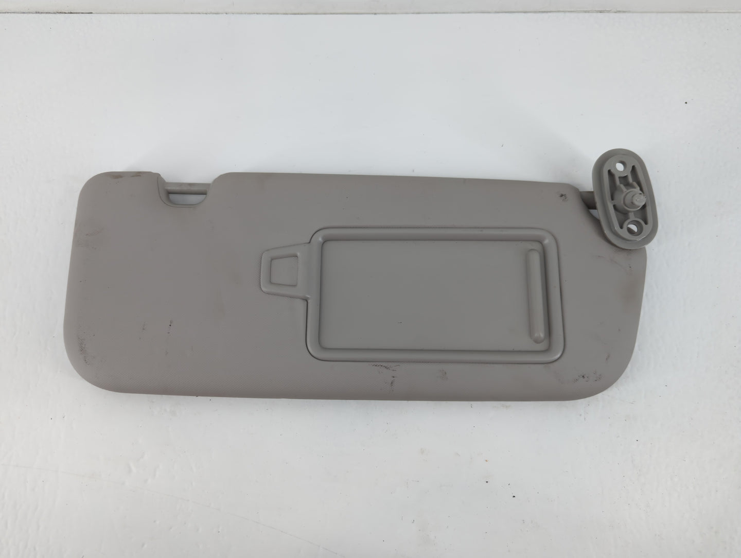 2017-2018 Kia Forte Sun Visor Shade Replacement Passenger Right Mirror Fits Fits 2017 2018 OEM Used Auto Parts - Oemusedauto