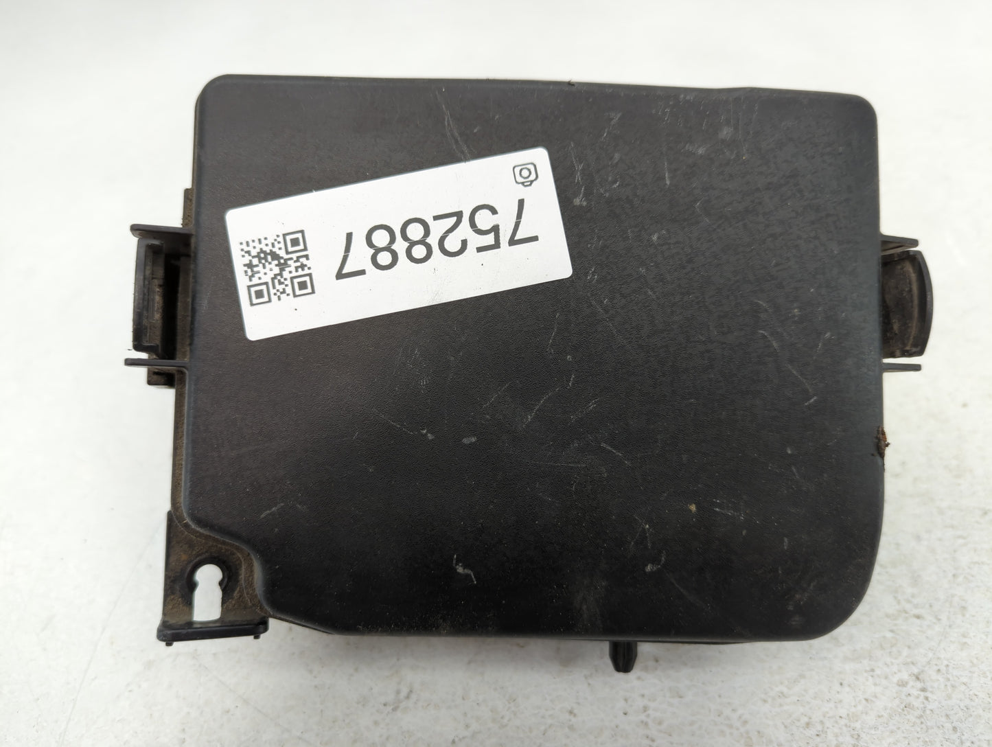 2017-2018 Kia Forte Fusebox Fuse Box Panel Relay Module P/N:91218 B0460 Fits Fits 2017 2018 OEM Used Auto Parts - Oemusedaut