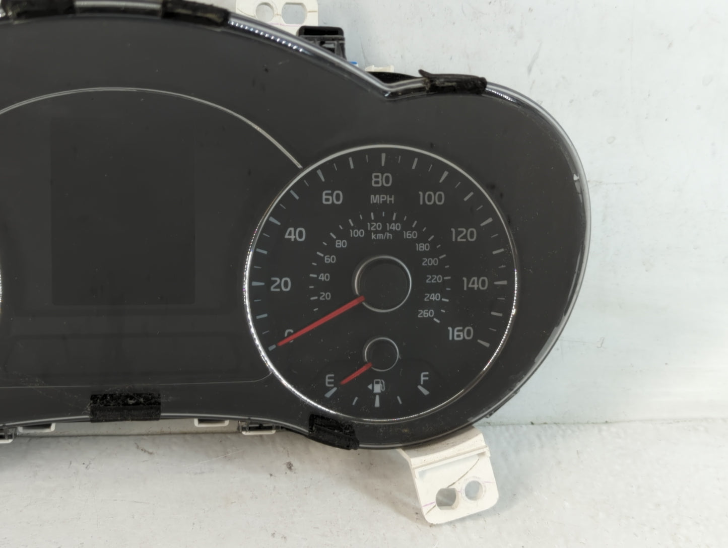 2017-2018 Kia Forte Instrument Cluster Speedometer Gauges P/N:MX157570-9104 94013-B0300 Fits Fits 2017 2018 OEM Used Auto Pa