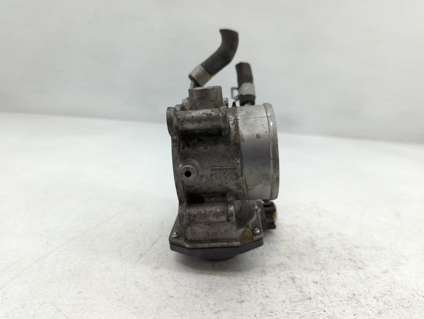 2014-2018 Kia Forte Throttle Body P/N:35100-2E000 Fits Fits 2011 2012 2013 2014 2015 2016 2017 2018 2019 2020 2021 OEM Used 