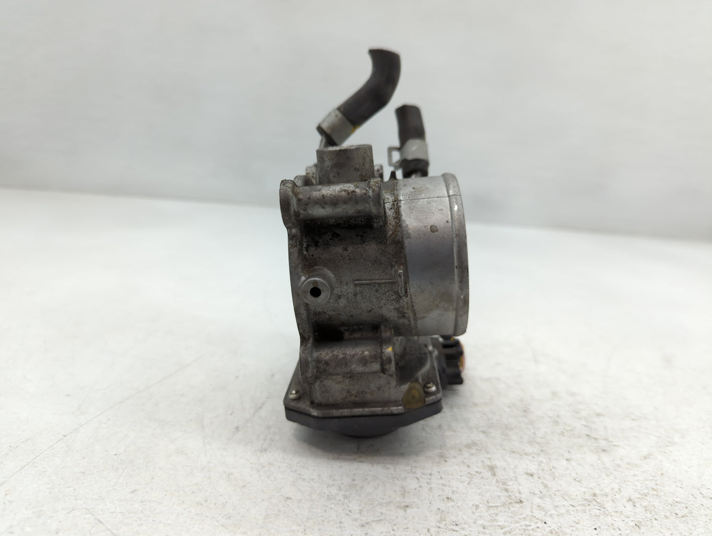 2014-2018 Kia Forte Throttle Body P/N:35100-2E000 Fits Fits 2011 2012 2013 2014 2015 2016 2017 2018 2019 2020 2021 OEM Used 