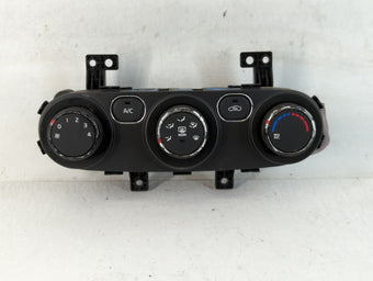compare product 2017-2018 Kia Forte Climate Control Module Temperature AC/Heater Replacement P/N:Q0290AAM 97250-B0AA0 Fits Fits 2017 2018 OEM Used Auto Parts