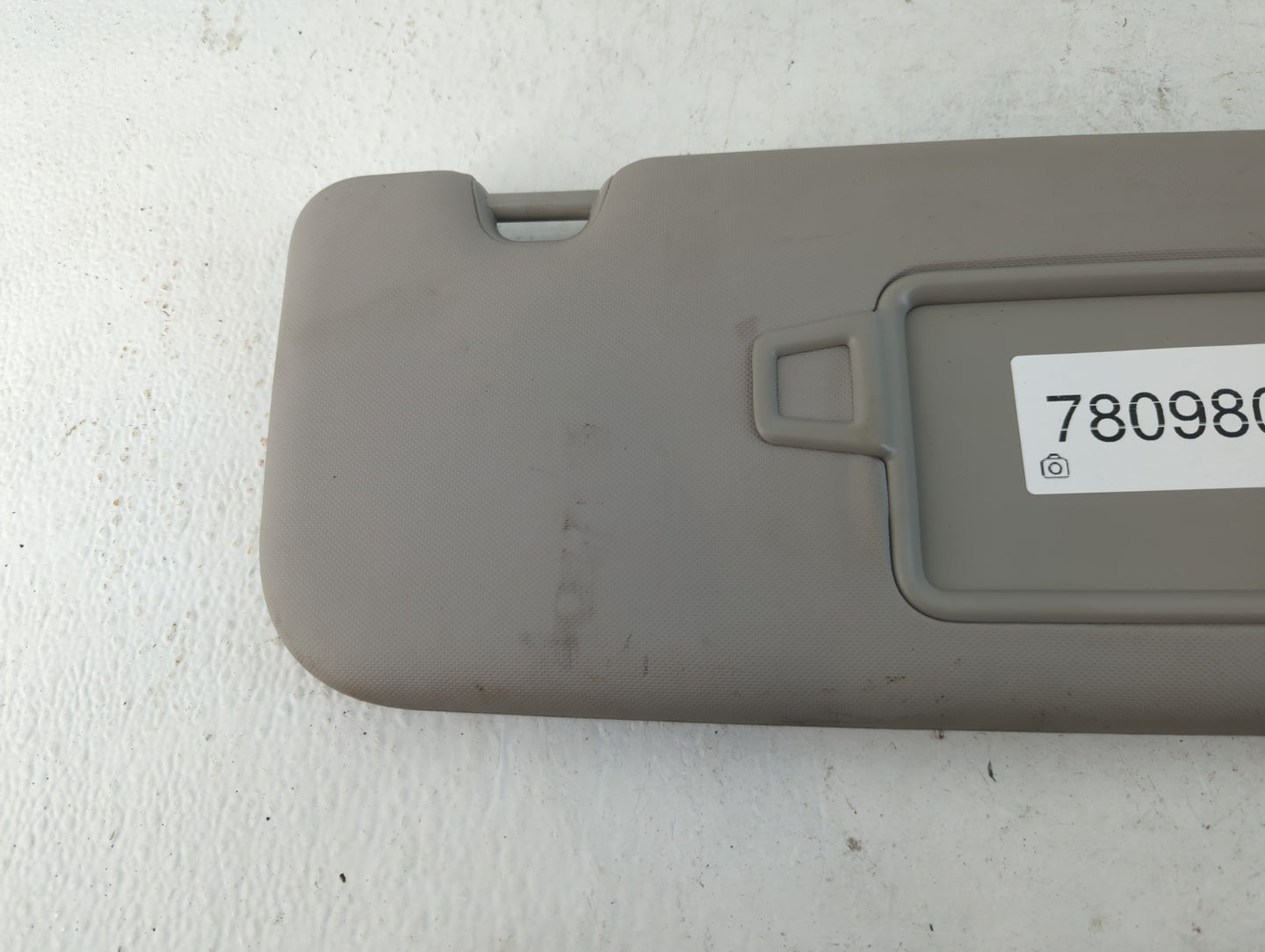 2017-2018 Kia Forte Sun Visor Shade Replacement Passenger Right Mirror Fits Fits 2017 2018 OEM Used Auto Parts - Oemusedauto
