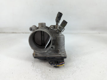 2017-2022 Kia Forte Throttle Body P/N:35100-2E000 Fits Fits 2015 2016 2017 2018 2019 2020 2021 2022 OEM Used Auto Parts - Oe