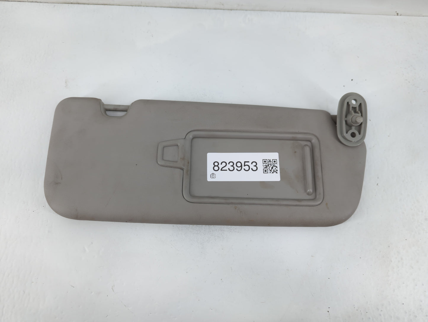 2017-2018 Kia Forte Sun Visor Shade Replacement Passenger Right Mirror Fits Fits 2017 2018 OEM Used Auto Parts - Oemusedauto