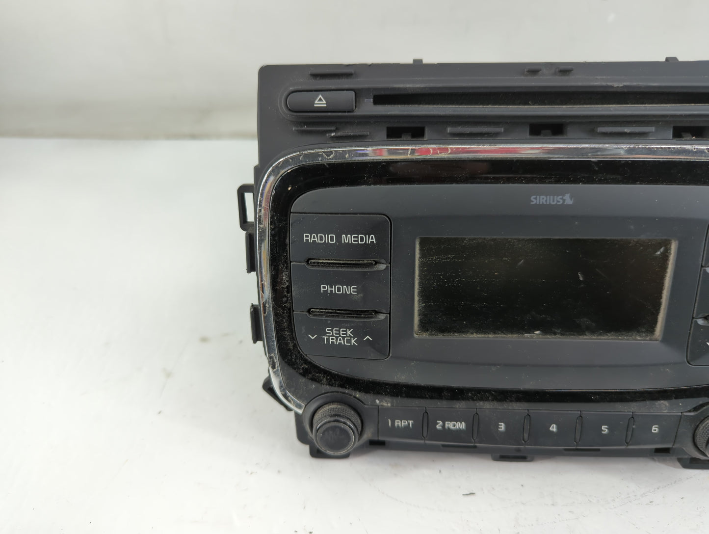 2017-2018 Kia Forte Radio AM FM Cd Player Receiver Replacement P/N:96170B0110WK Fits Fits 2017 2018 OEM Used Auto Parts - Oe