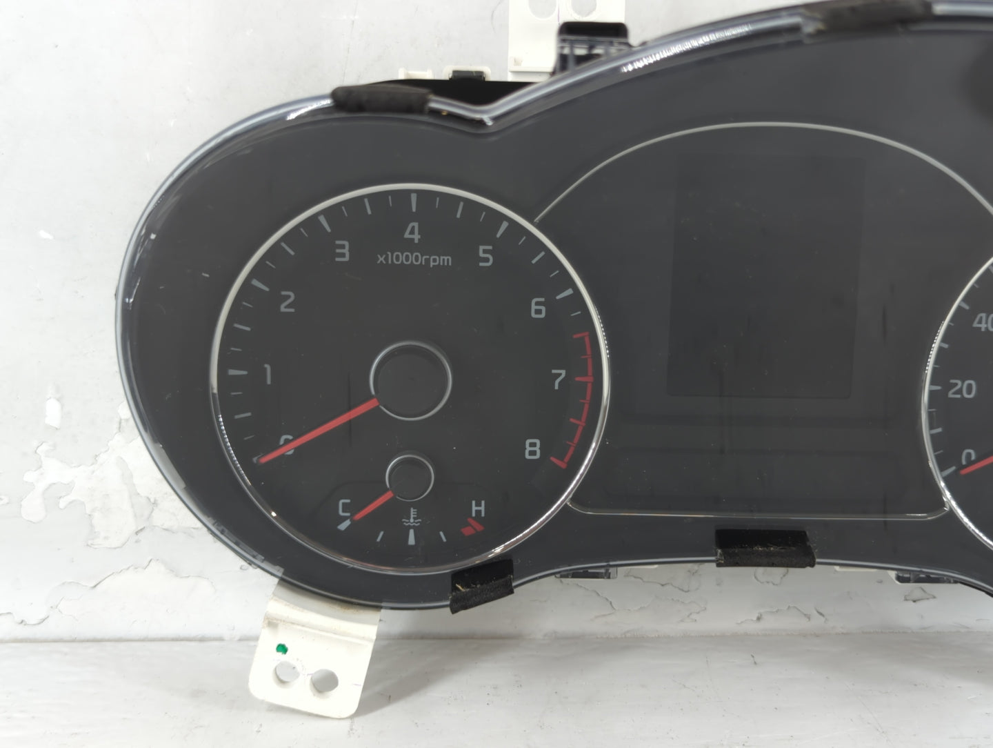2017-2018 Kia Forte Instrument Cluster Speedometer Gauges P/N:94003-B0301 Fits Fits 2017 2018 OEM Used Auto Parts - Oemuseda