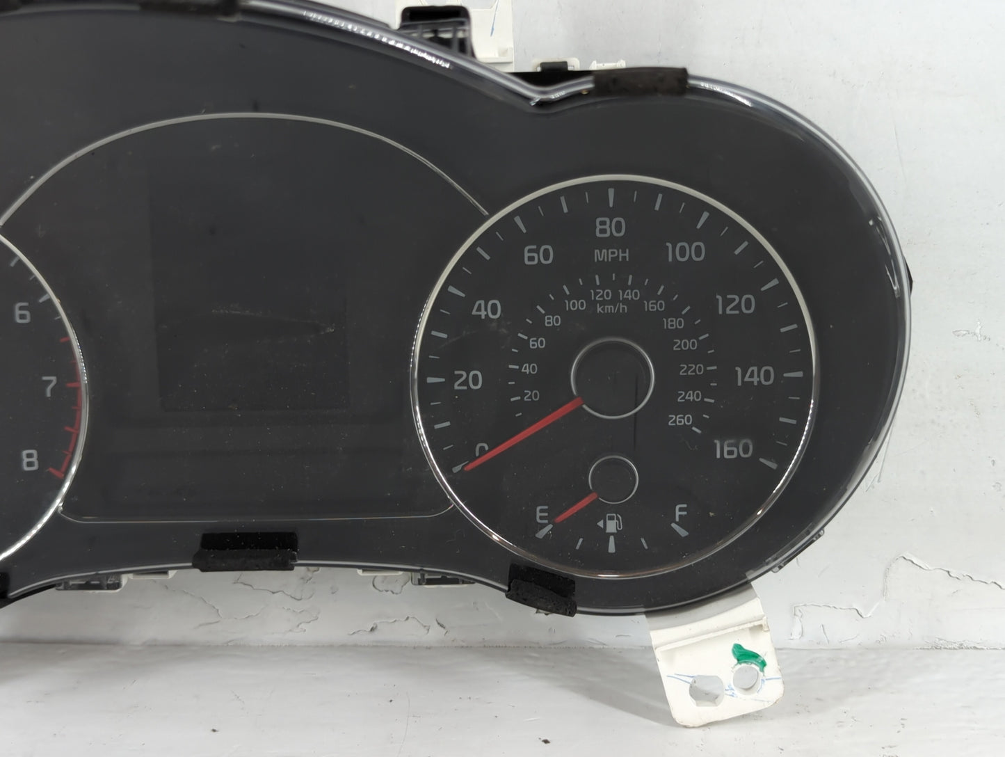 2017-2018 Kia Forte Instrument Cluster Speedometer Gauges P/N:MX157570-9104 94013-B0300 Fits Fits 2017 2018 OEM Used Auto Pa