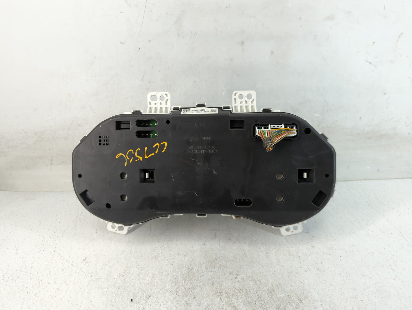 2017-2018 Kia Forte Instrument Cluster Speedometer Gauges P/N:MX157580-9520 94003-B0301 Fits Fits 2017 2018 OEM Used Auto Pa