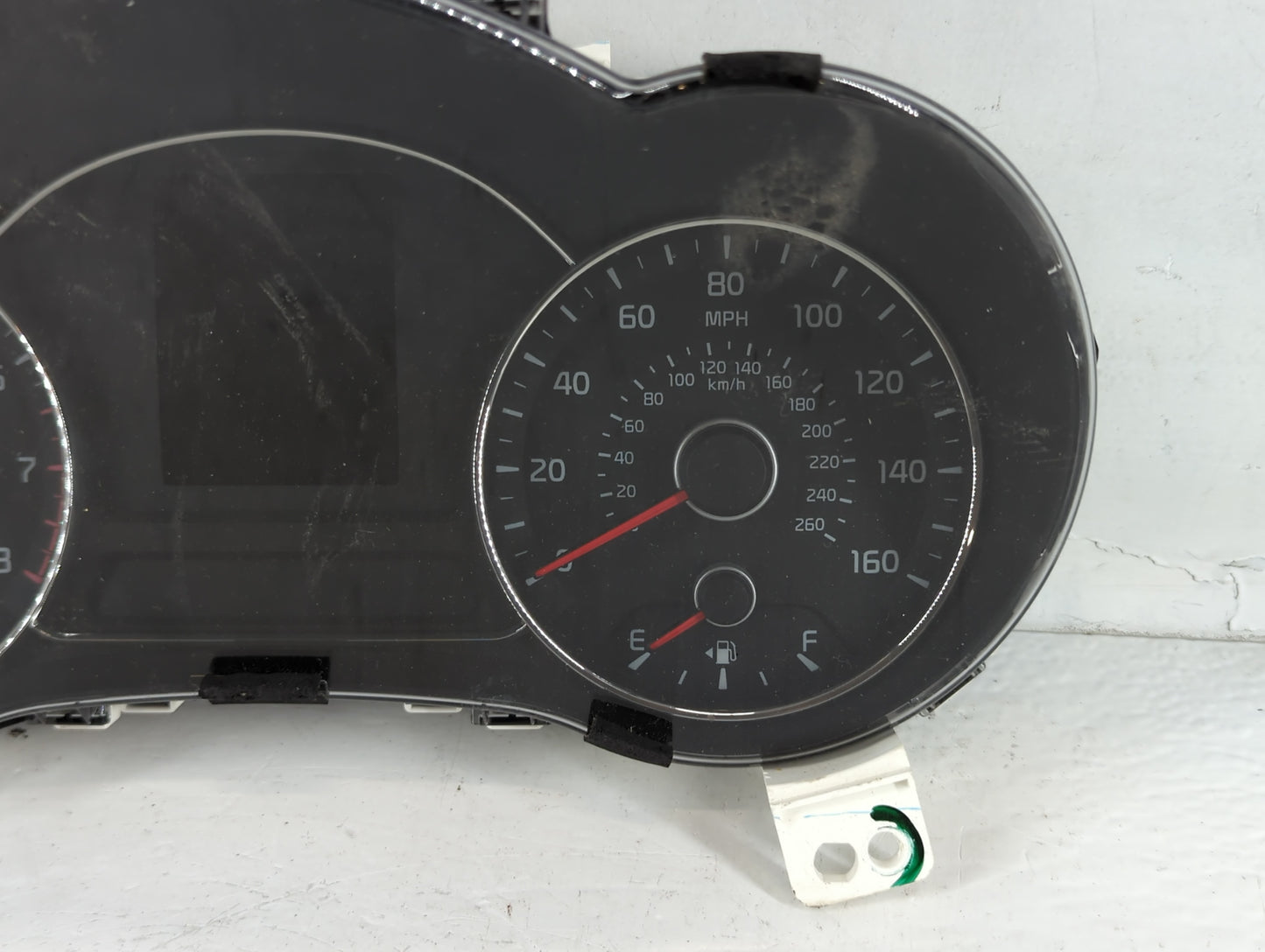 2017-2018 Kia Forte Instrument Cluster Speedometer Gauges P/N:MX157570-8924 94003-B0300 Fits Fits 2017 2018 OEM Used Auto Pa