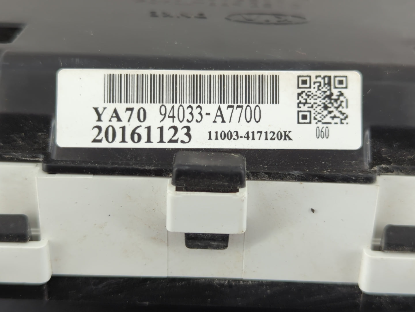 2017-2018 Kia Forte Instrument Cluster Speedometer Gauges P/N:94033-A7700 Fits Fits 2017 2018 OEM Used Auto Parts - Oemuseda