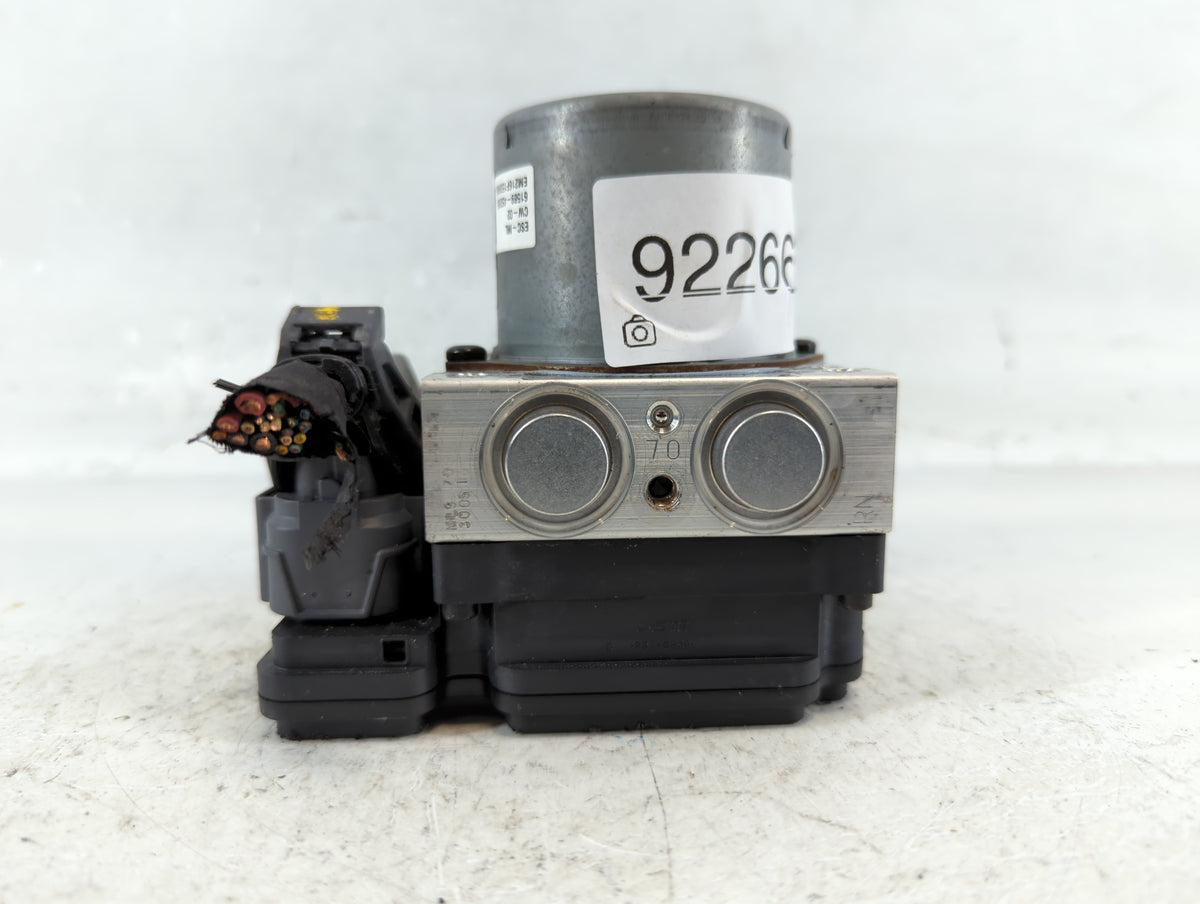 2017-2018 Kia Forte Anti-Lock Brake ABS Pump Module Actuator OEM P/N:58920-B0400 B0589-20500 Fits Fits 2017 2018 OEM Used Au