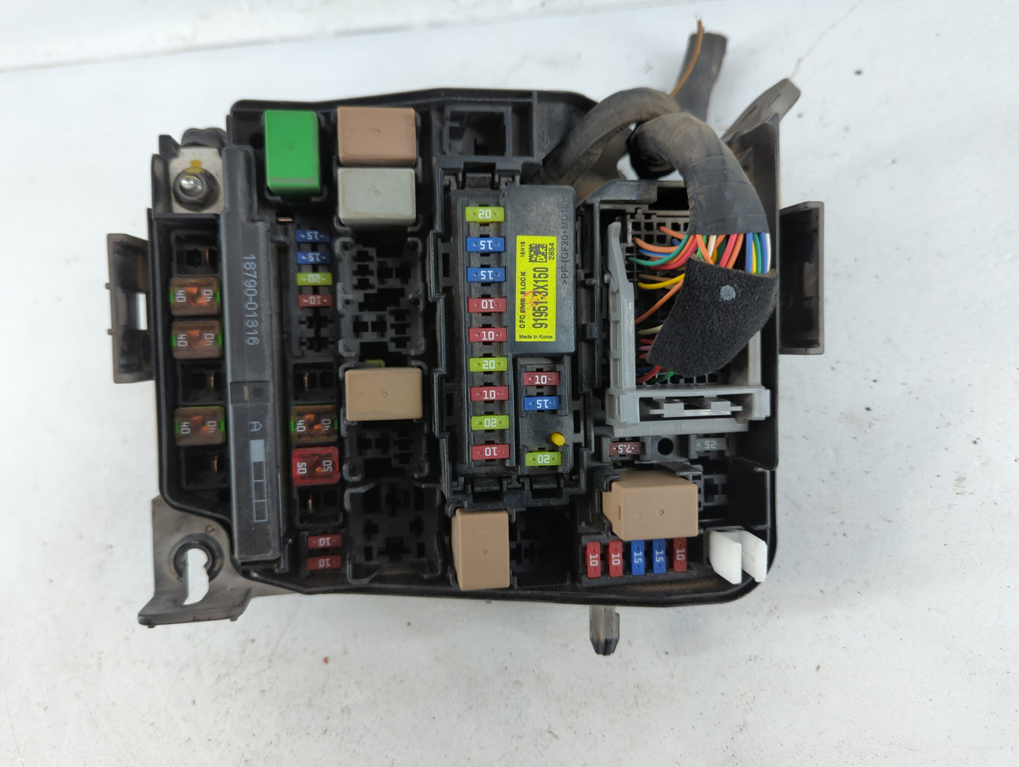 2017-2018 Kia Forte Fusebox Fuse Box Panel Relay Module P/N:91950-A7760 Fits Fits 2017 2018 OEM Used Auto Parts - Oemusedaut
