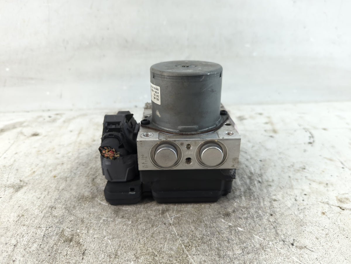 2017-2018 Kia Forte Anti-Lock Brake ABS Pump Module Actuator OEM P/N:58900-B0200 Fits Fits 2017 2018 OEM Used Auto Parts - O