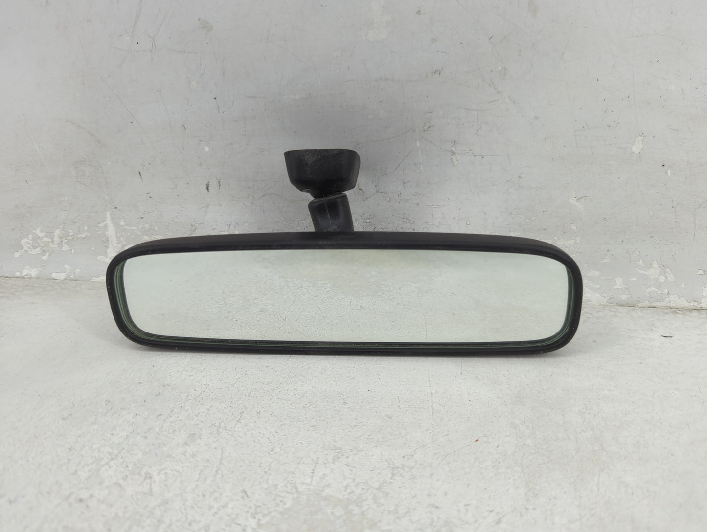 2017-2020 Kia Niro Interior Rear View Mirror Replacement OEM Fits OEM Used Auto Parts - Oemusedautoparts1.com