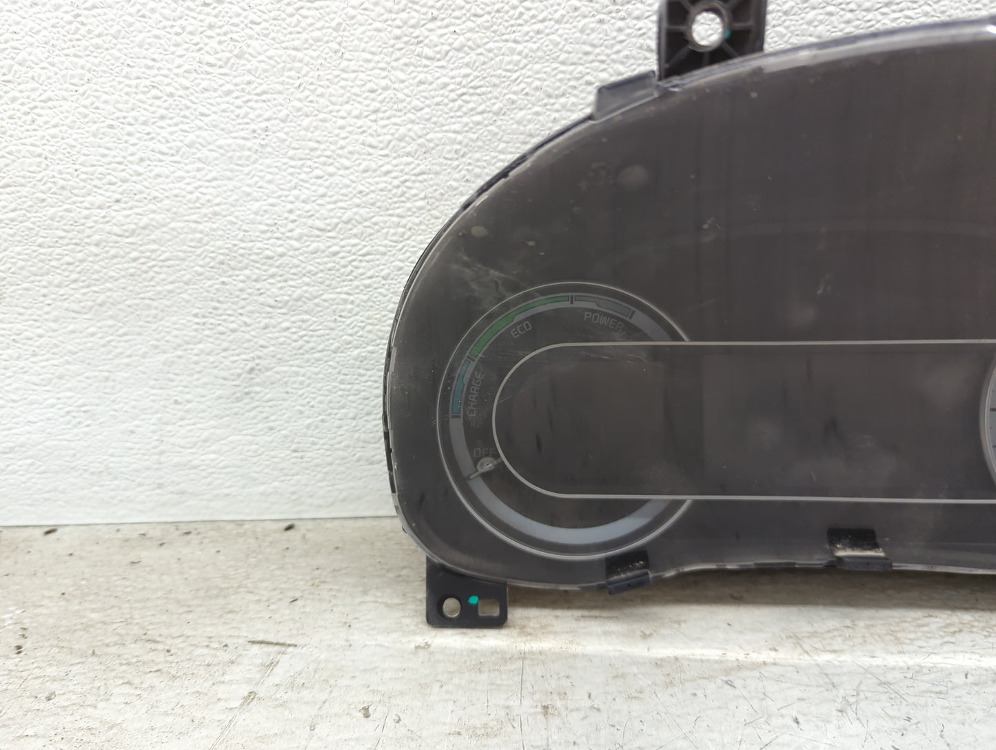 2017 Kia Niro Instrument Cluster Speedometer Gauges P/N:94011-G5600 VPHHBF10849LV Miles: Fits OEM Used Auto Parts - Oemuseda
