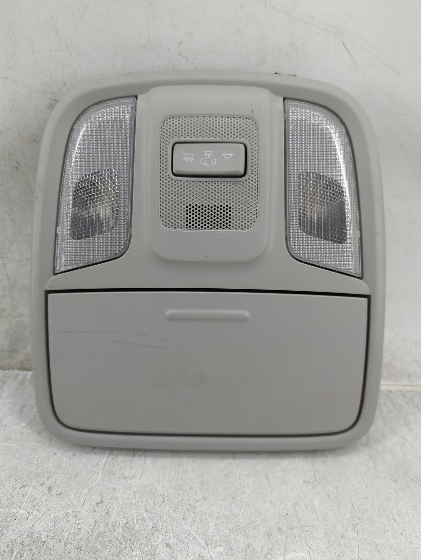 2017 Kia Niro Overhead Console W/rear Climate Control Gray - Oemusedautoparts1.com
