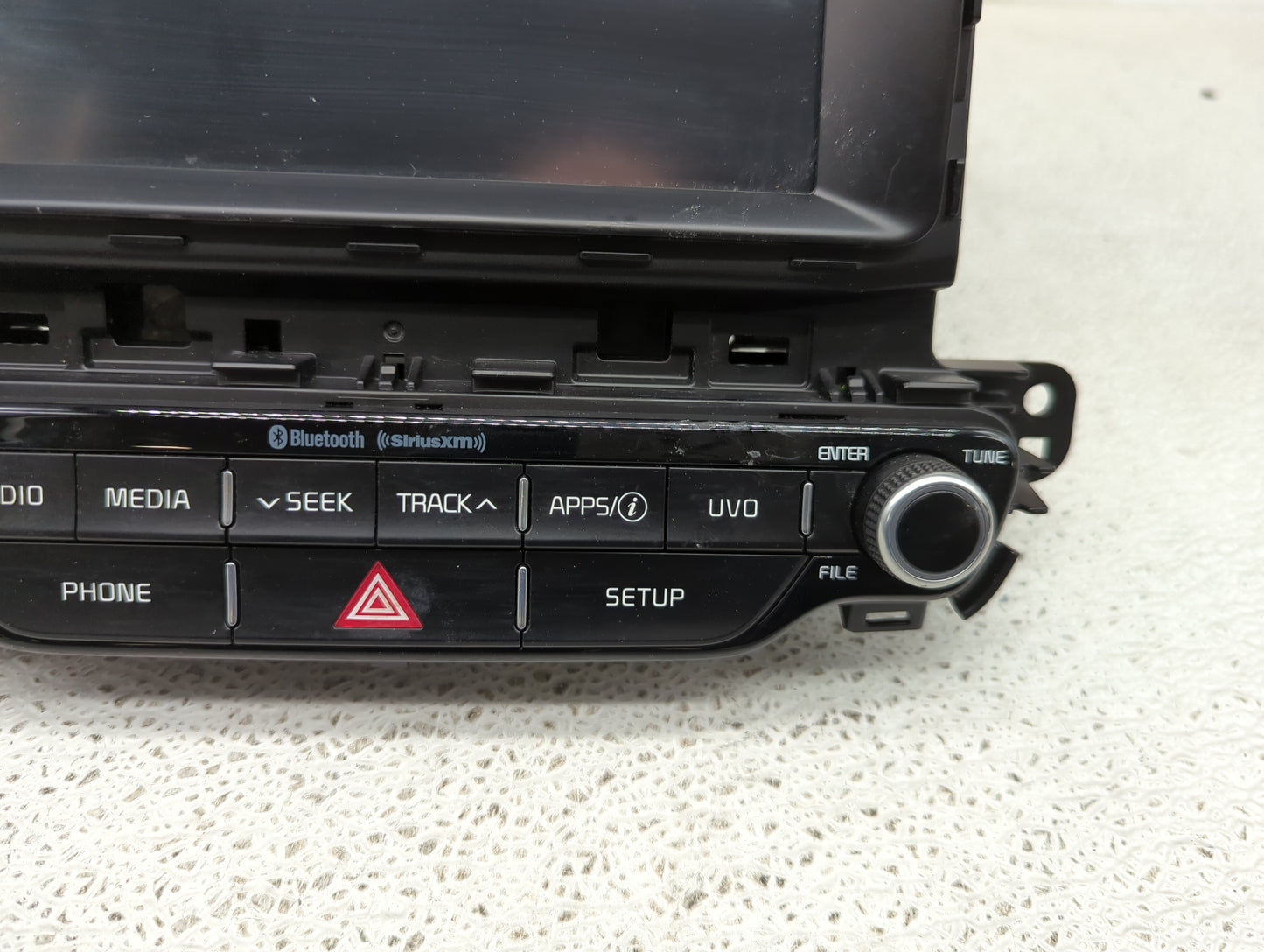 2017-2019 Kia Niro Radio AM FM Cd Player Receiver Replacement P/N:96160-G5010 Fits Fits 2017 2018 2019 OEM Used Auto Parts -