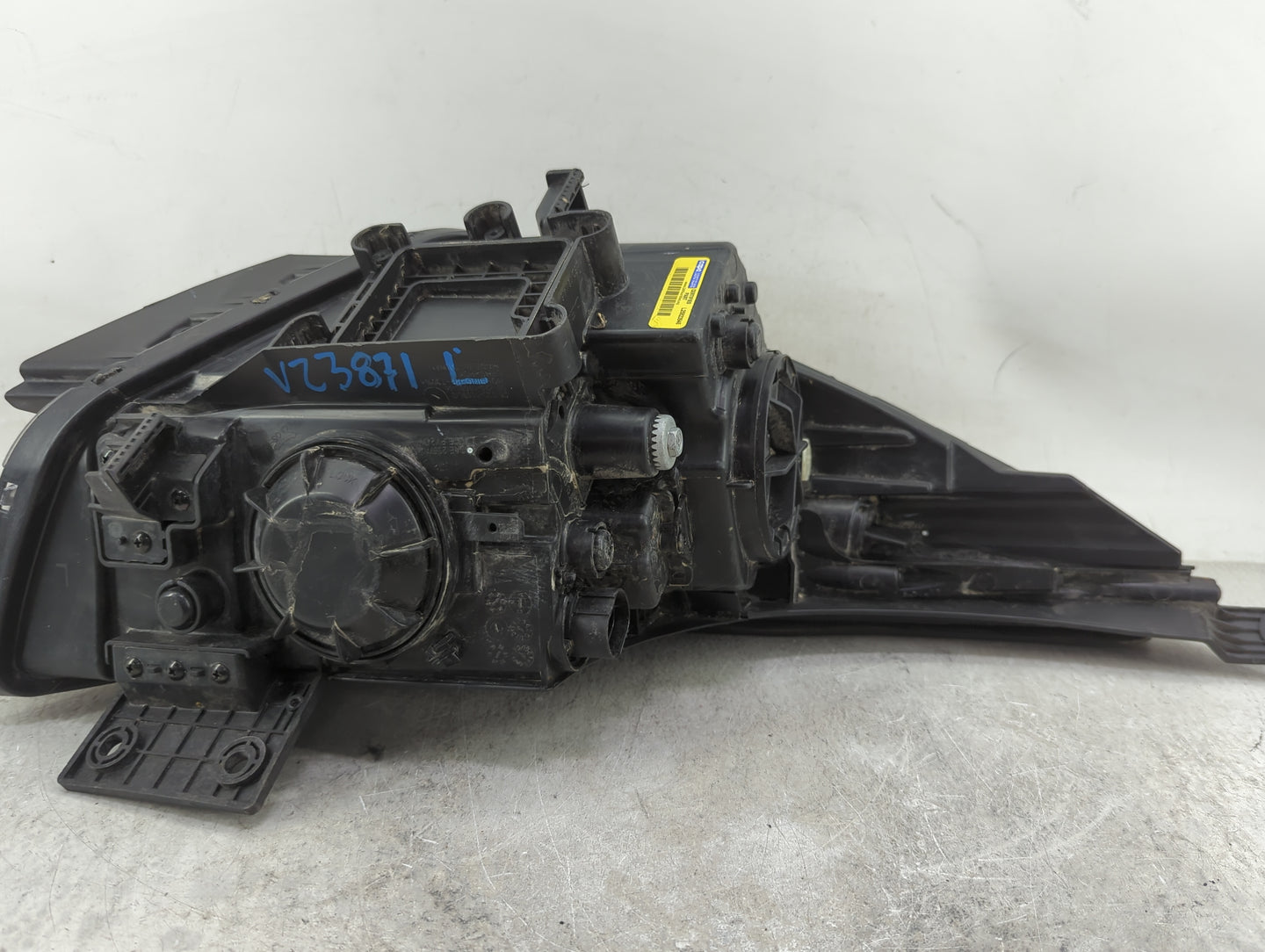 2017-2019 Kia Niro Driver Left Oem Head Light Headlight Lamp - Oemusedautoparts1.com