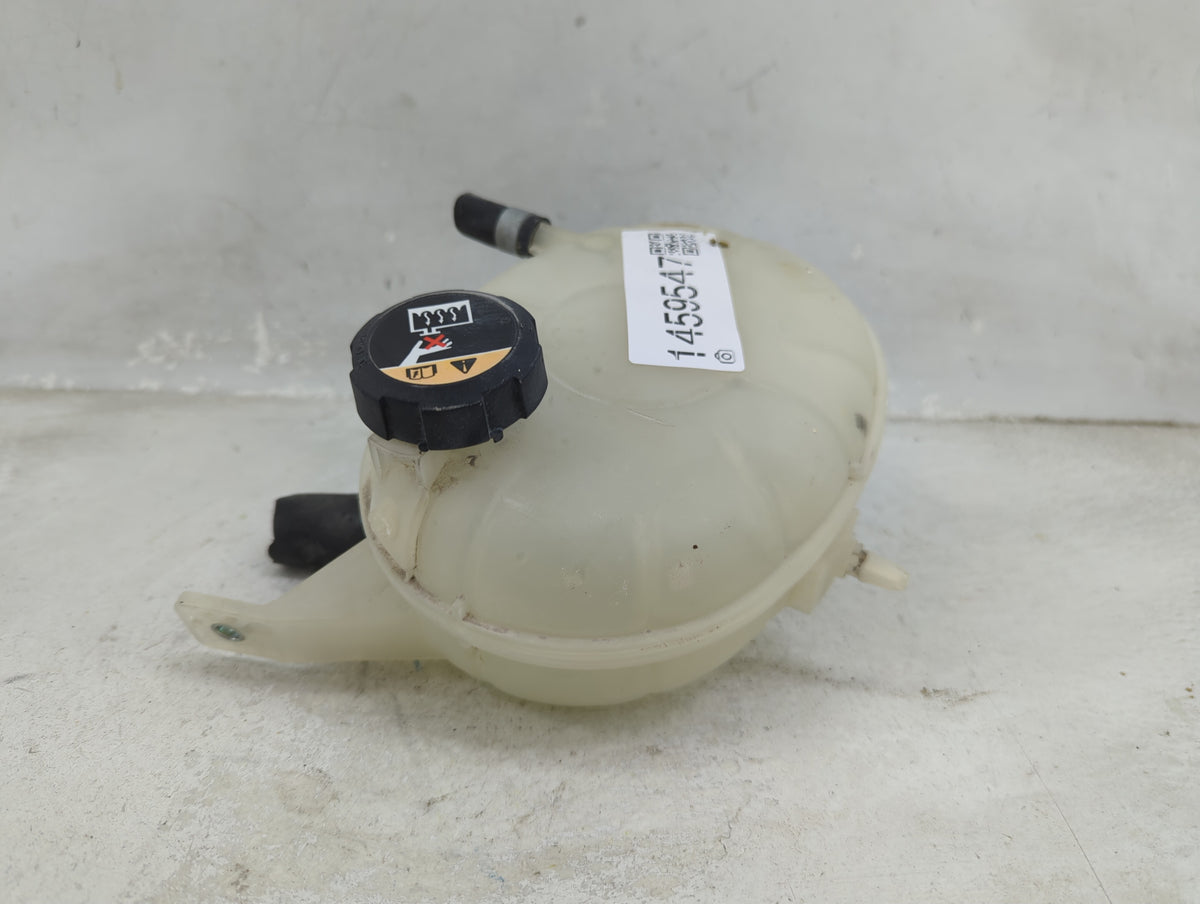 2017-2020 Kia Niro Radiator Coolant Overflow Expansion Tank Bottle - Oemusedautoparts1.com