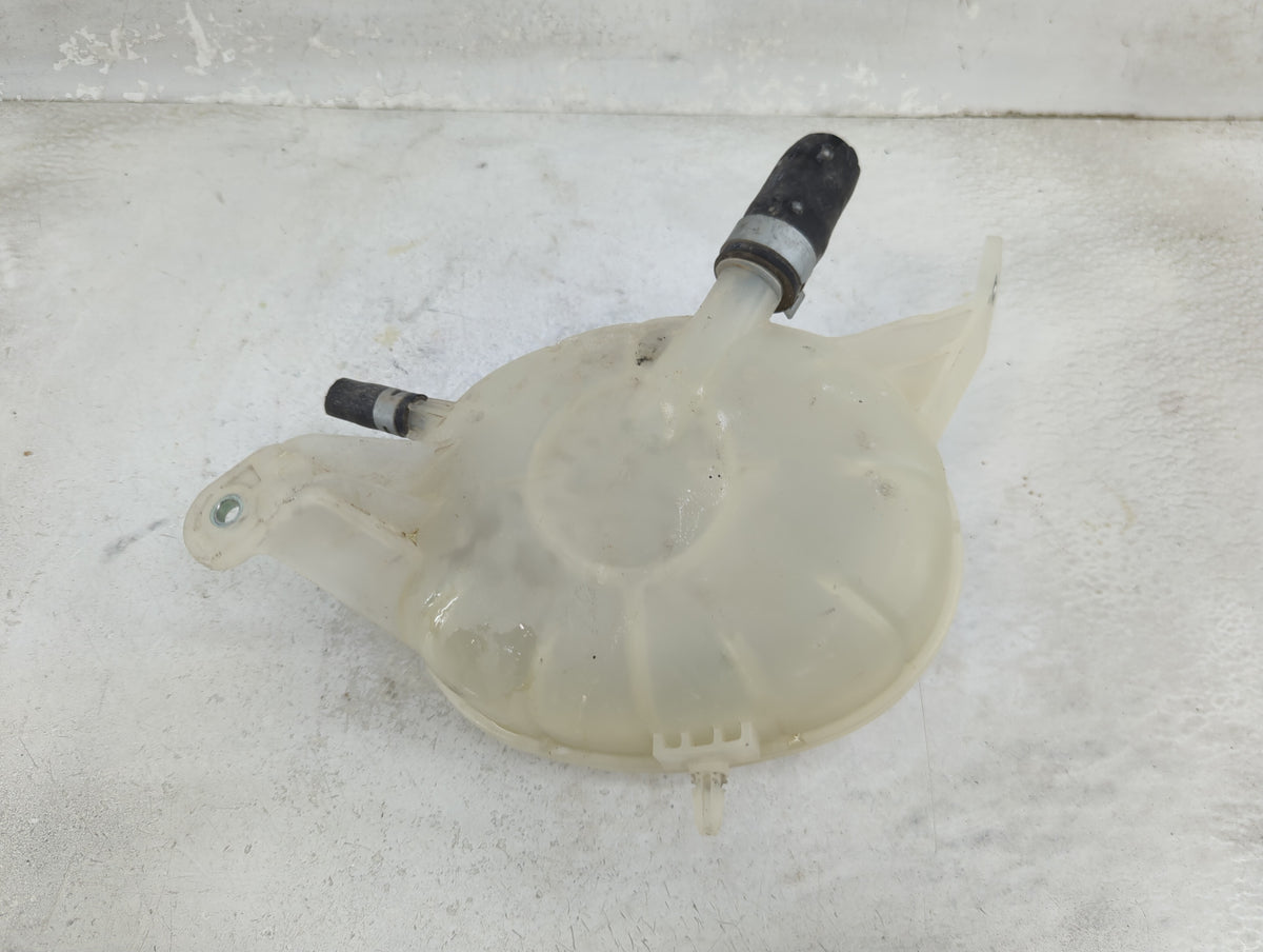 2017-2020 Kia Niro Radiator Coolant Overflow Expansion Tank Bottle - Oemusedautoparts1.com