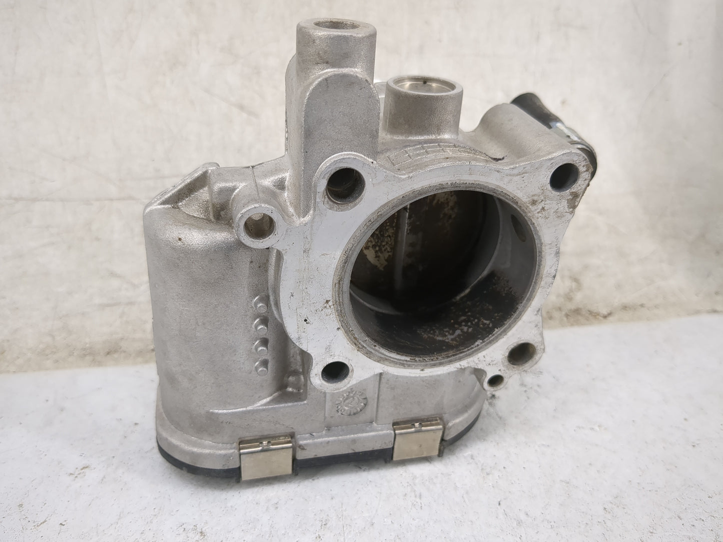 2017-2020 Kia Niro Throttle Body P/N:35100-03HA0 0280750680 Fits Fits 2017 2018 2019 2020 2021 2022 OEM Used Auto Parts - Oe