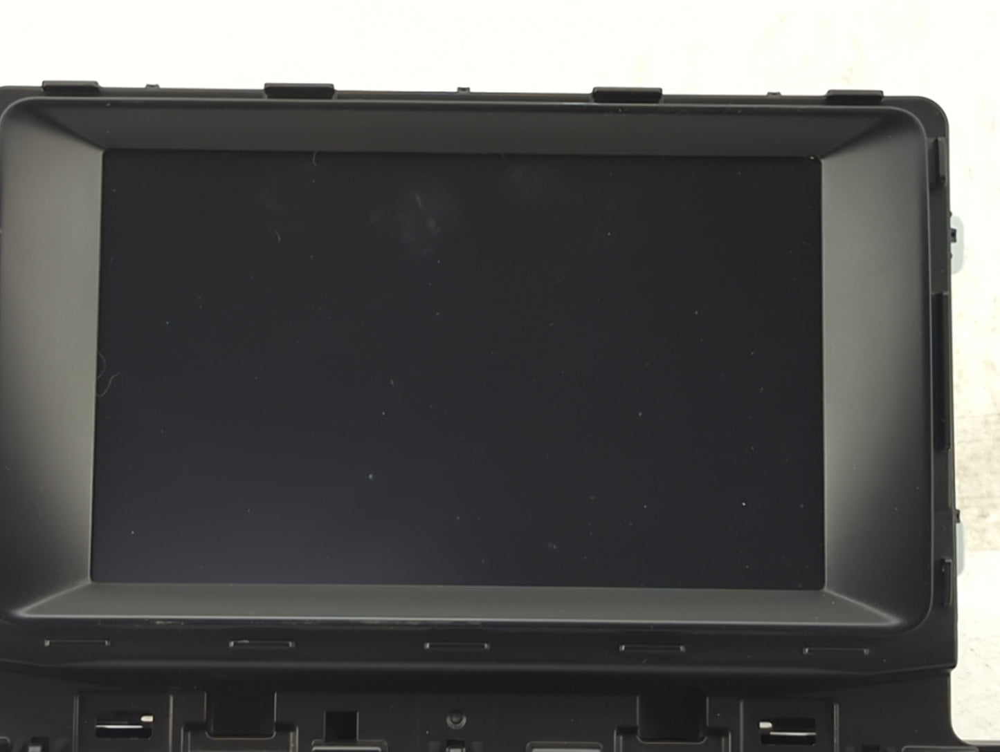 2017-2019 Kia Niro Radio AM FM Cd Player Receiver Replacement P/N:2WGYBAM3 96160-G5010 Fits Fits 2017 2018 2019 OEM Used Aut