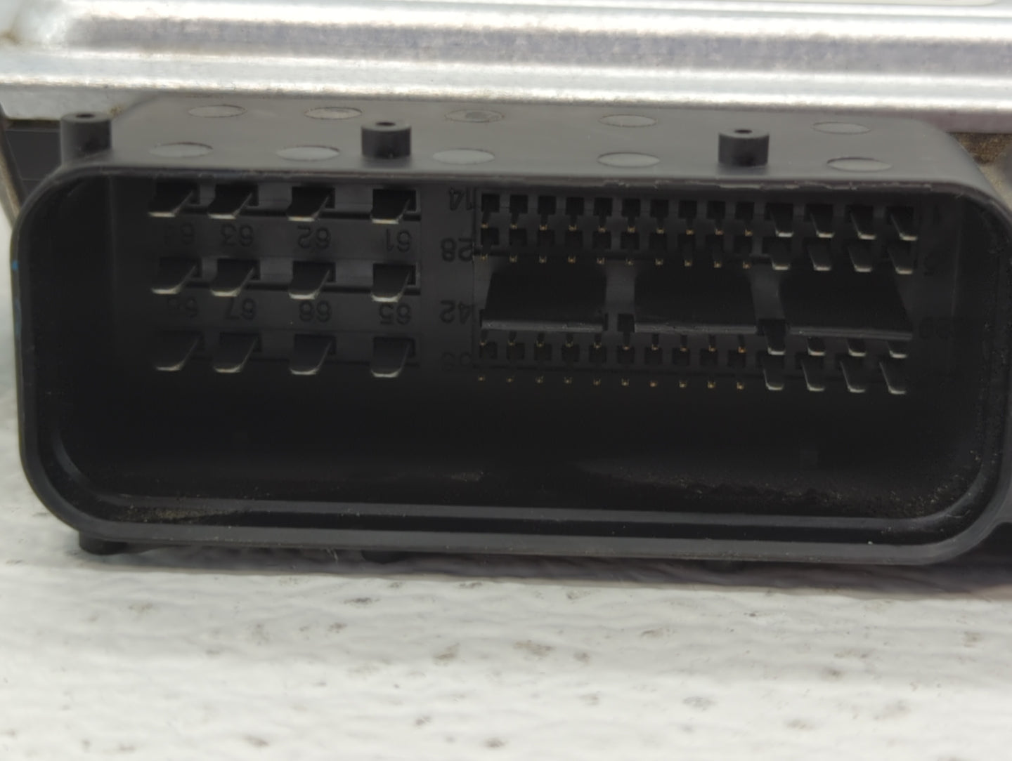2017 Kia Niro PCM Engine Control Computer ECU ECM PCU OEM P/N:95441-2BBF0 391A5-03DH5, 391B1-03DH5 Fits OEM Used Auto Parts 