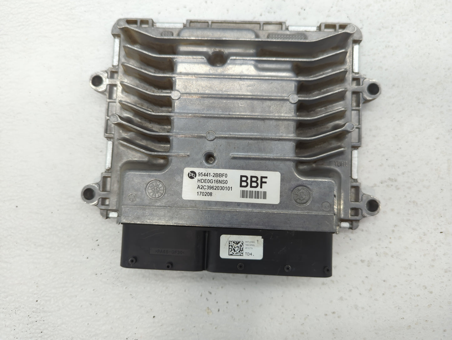 2017 Kia Niro PCM Engine Control Computer ECU ECM PCU OEM P/N:95441-2BBF0 391A5-03DH5, 391B1-03DH5 Fits OEM Used Auto Parts 