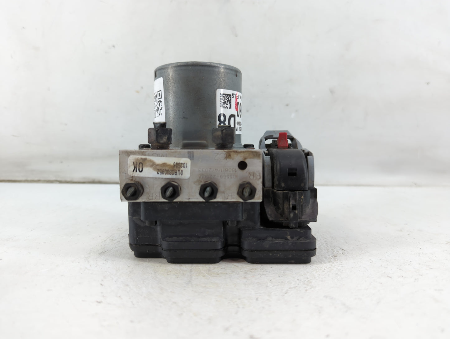 2016-2018 Kia Optima ABS Pump Control Module Replacement P/N:D5589-22500 Fits Fits 2016 2017 2018 OEM Used Auto Parts - Oemu