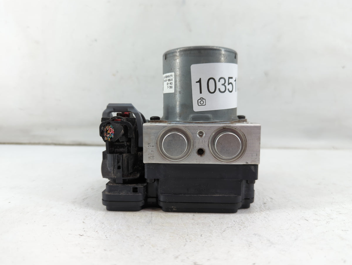 2016-2018 Kia Optima Anti-Lock Brake ABS Pump Module Actuator OEM P/N:D5589-22500 Fits Fits 2016 2017 2018 OEM Used Auto Par