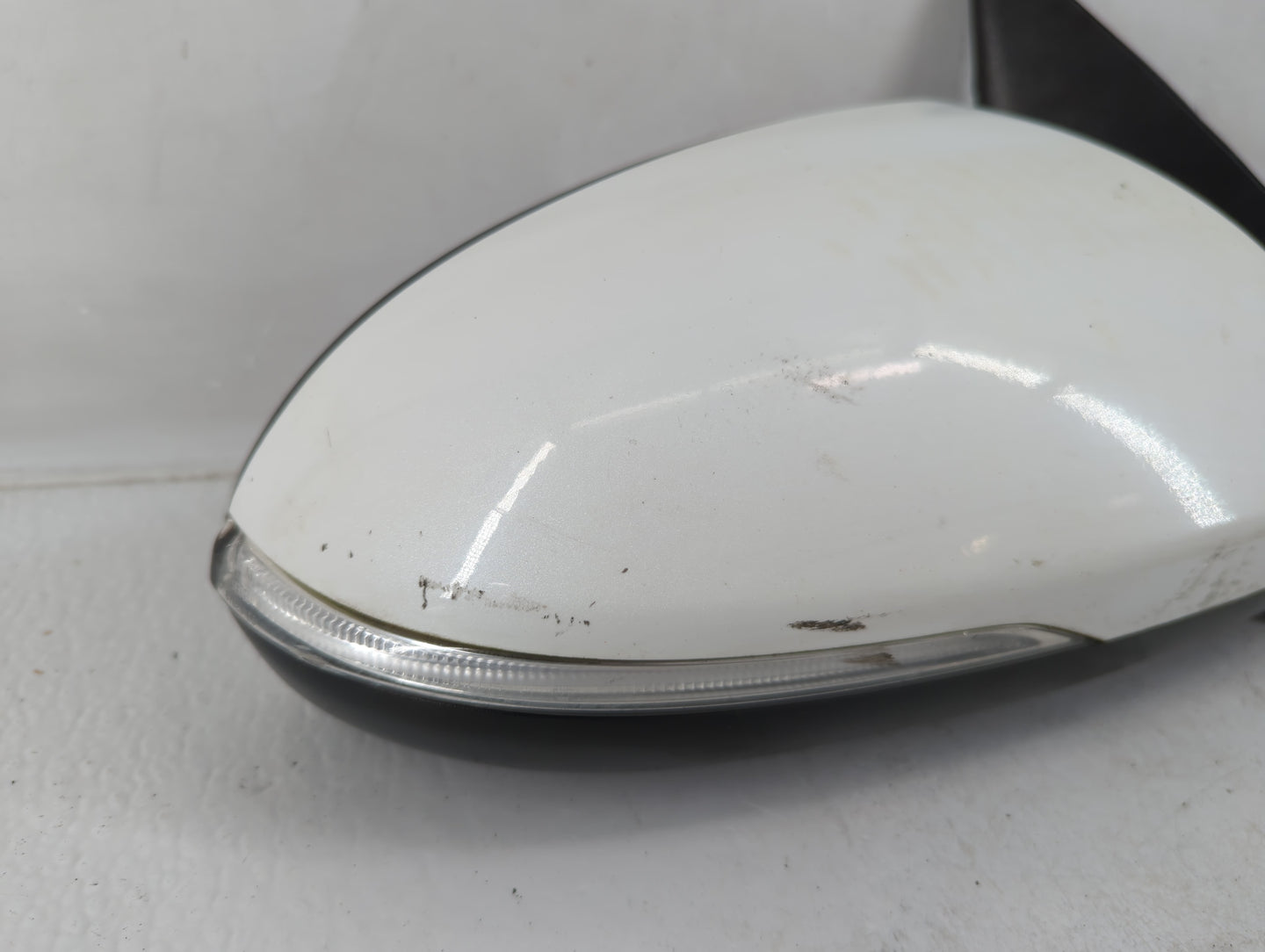 2016-2018 Kia Optima Passenger Side View Mirror - Right Door Mirror OEM Used - Oemusedautoparts1.com