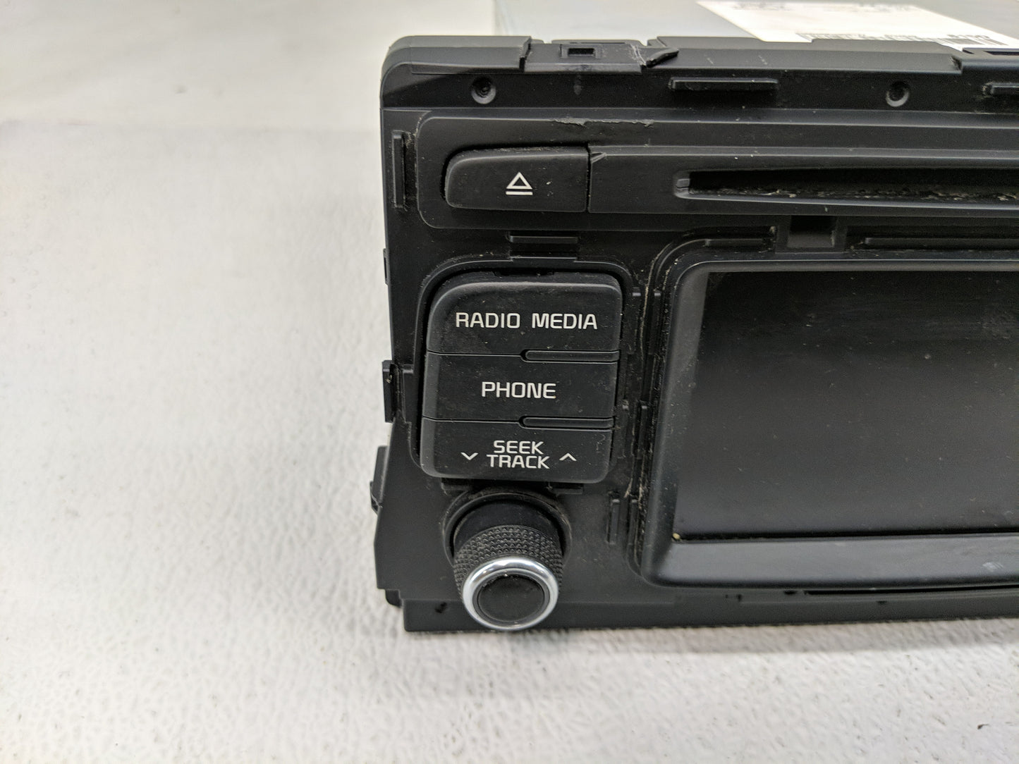 2017-2018 Kia Optima Radio AM FM Cd Player Receiver Replacement P/N:96180-A8150WK Fits Fits 2017 2018 OEM Used Auto Parts - 