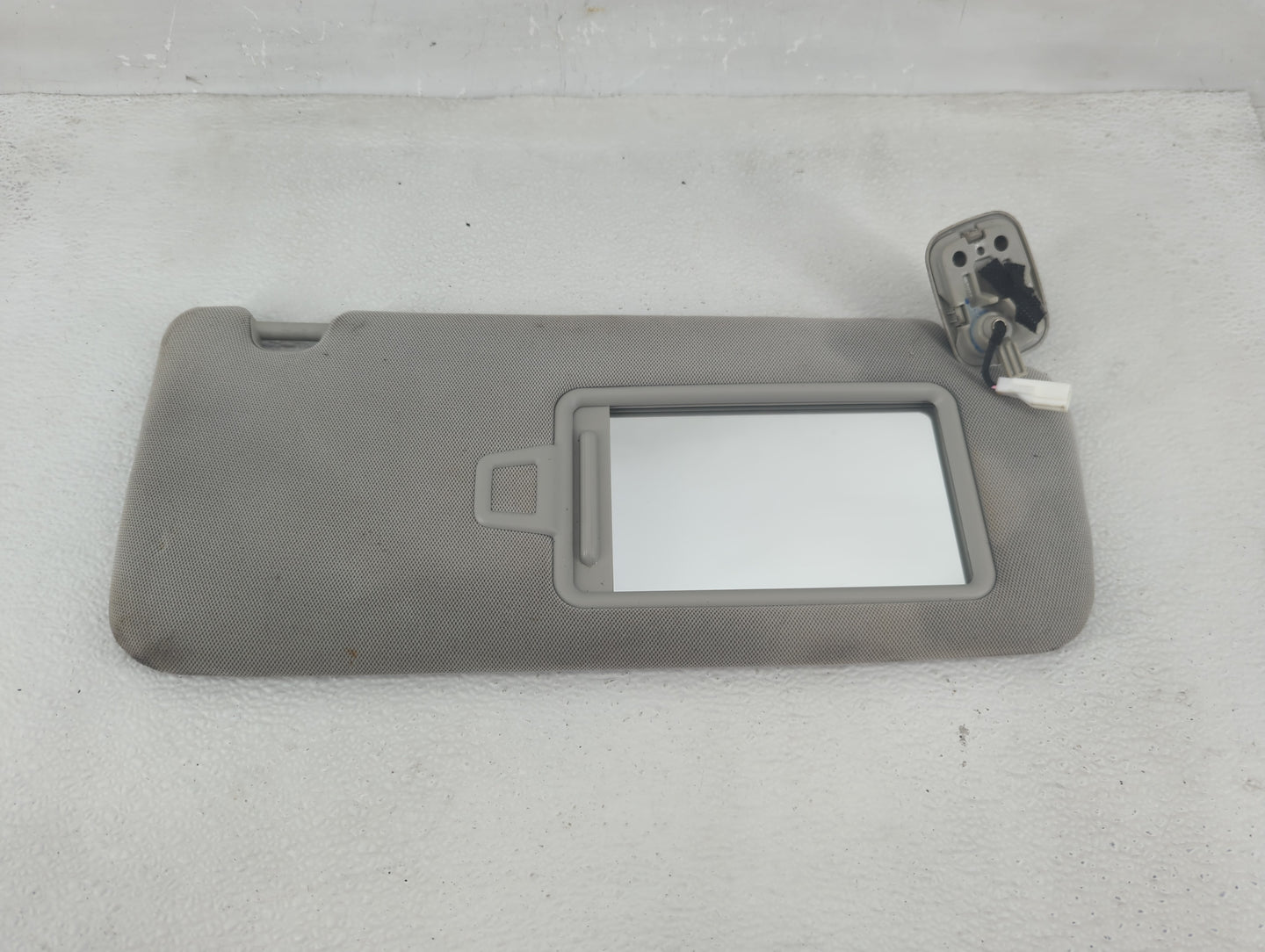 2016-2020 Kia Optima Sun Visor Shade Replacement Passenger Right Mirror Fits Fits 2016 2017 2018 2019 2020 OEM Used Auto Par