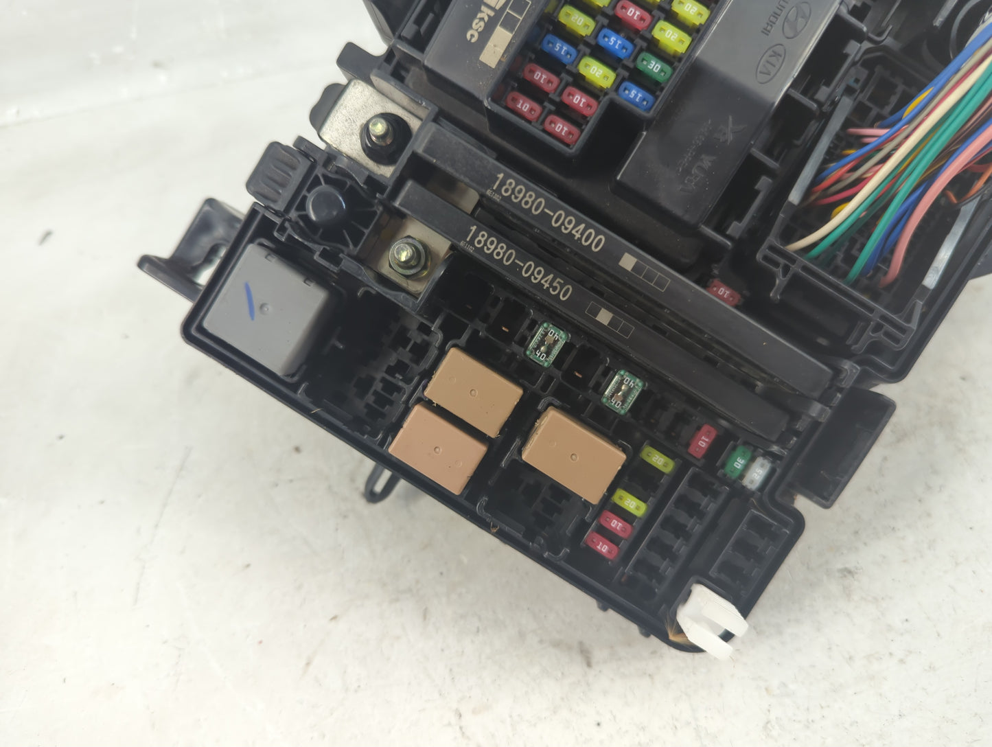 2016-2019 Kia Optima Fusebox Fuse Box Panel Relay Module P/N:91950-D5822 Fits Fits 2016 2017 2018 2019 OEM Used Auto Parts -