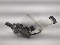 2016-2020 Kia Optima Brake Master Cylinder 1220670 - Oemusedautoparts1.com
