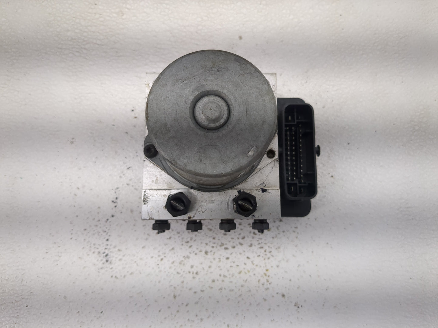 2017-2018 Kia Optima ABS Pump Control Module Replacement P/N:5890-D5060 D5589-22500 Fits Fits 2017 2018 OEM Used Auto Parts 