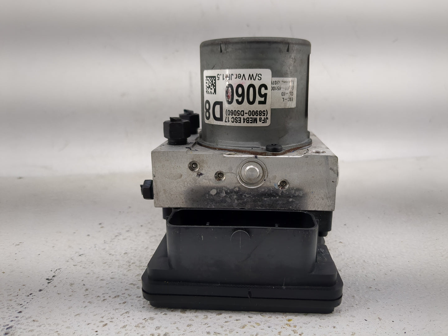 2017-2018 Kia Optima ABS Pump Control Module Replacement P/N:5890-D5060 D5589-22500 Fits Fits 2017 2018 OEM Used Auto Parts 