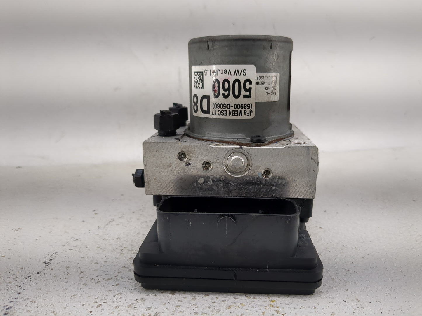 2017-2018 Kia Optima ABS Pump Control Module Replacement P/N:5890-D5060 D5589-22500 Fits Fits 2017 2018 OEM Used Auto Parts 