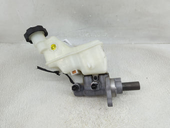 compare product 2016-2020 Kia Optima Brake Master Cylinder 1311497