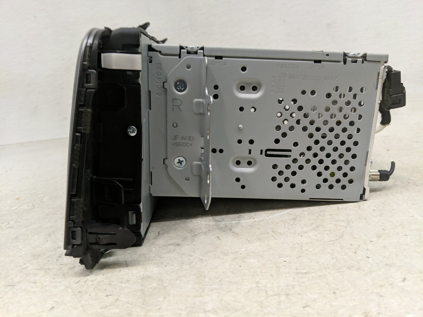 2017-2018 Kia Optima Radio AM FM Cd Player Receiver Replacement P/N:96180-A5150WK Fits Fits 2017 2018 OEM Used Auto Parts - 